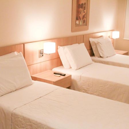 Gales Park Hotel Dourados Pokoj fotografie