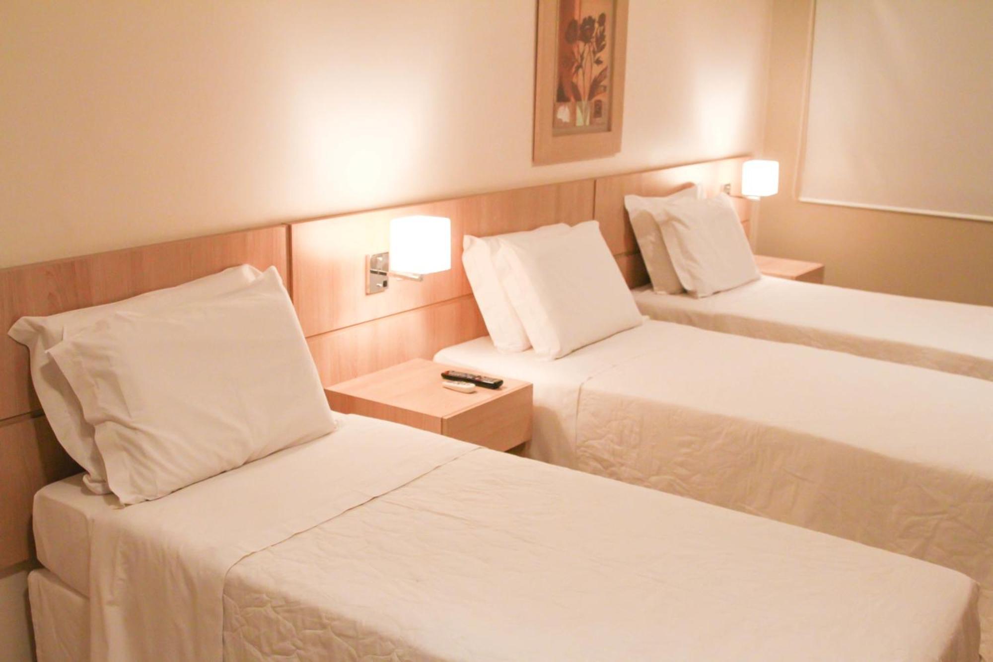Gales Park Hotel Dourados Pokoj fotografie